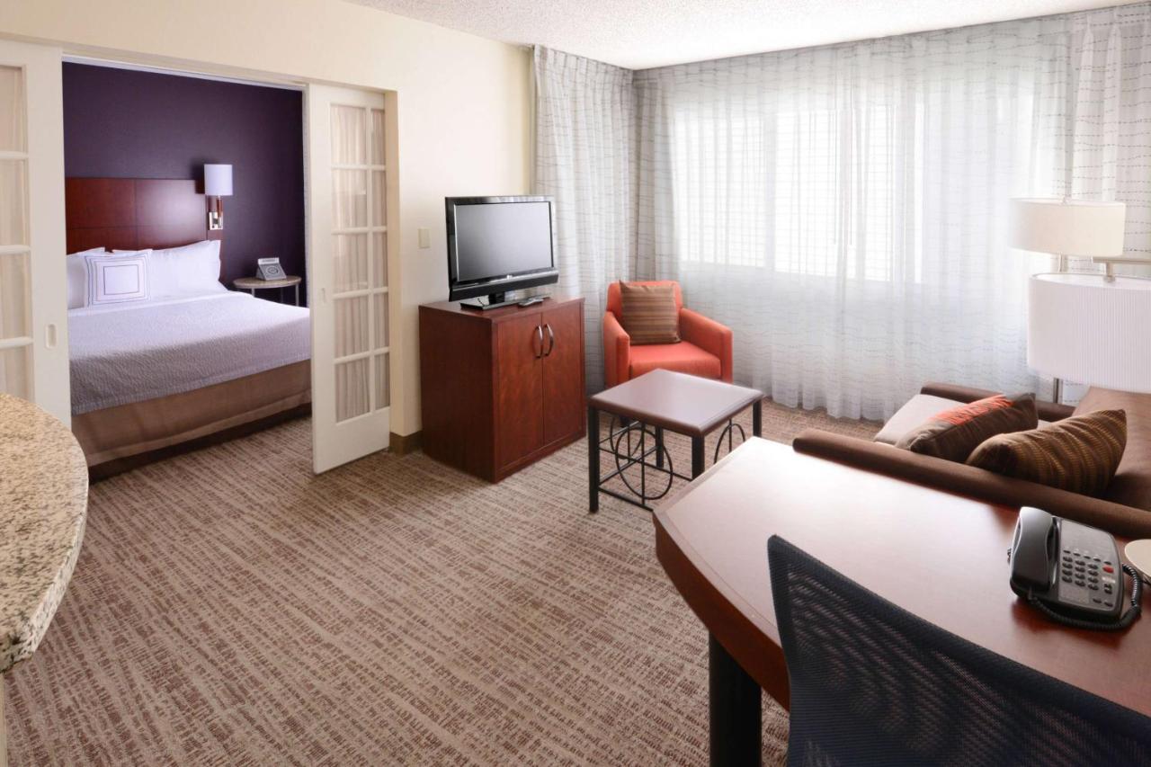Sonesta Es Suites Dallas Central Expressway Eksteriør bilde
